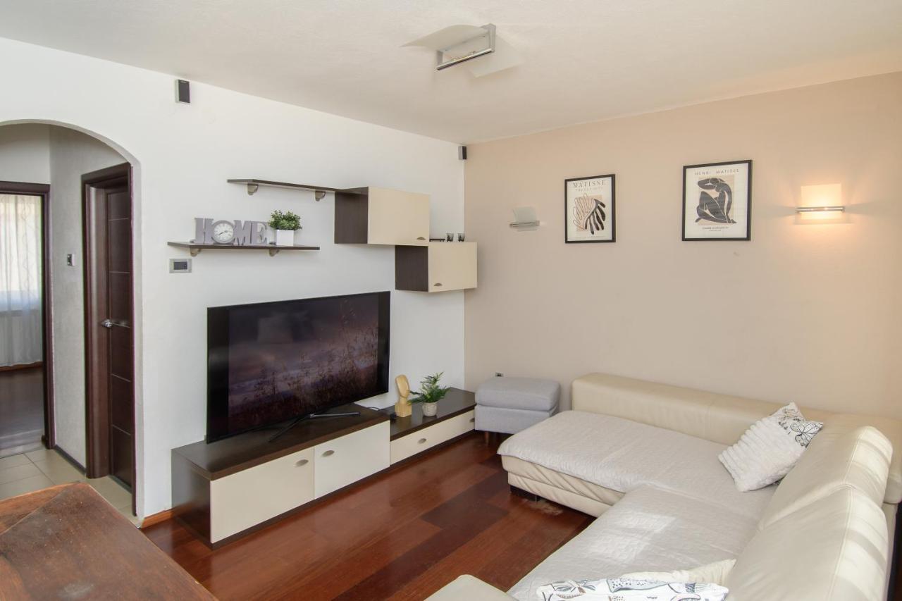Apartment Stefi Poreč Eksteriør bilde