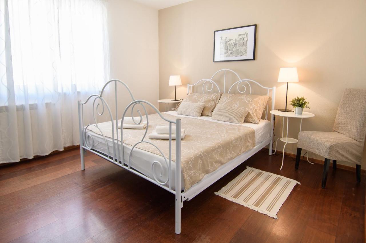 Apartment Stefi Poreč Eksteriør bilde